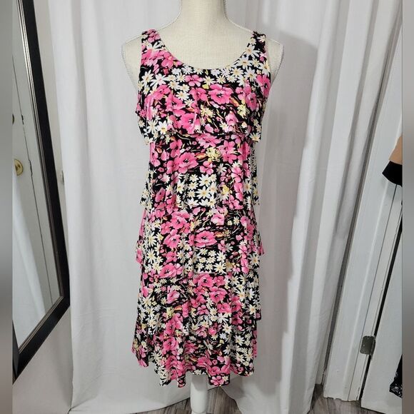 Elementz petite tiered floral dress - Picture 6 of 7